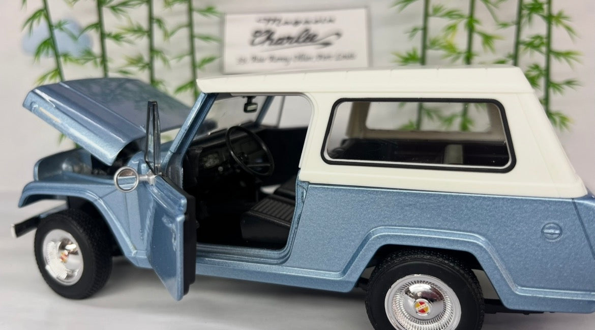 1967 Jeepe Jeepster Commando Station Wagon (1:24)