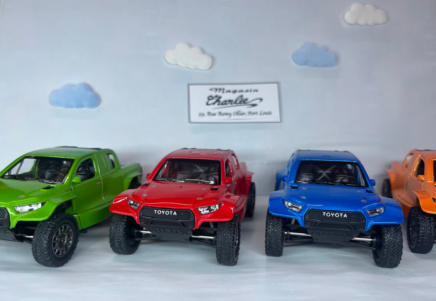 Toyota Hilux (size 1:38)
