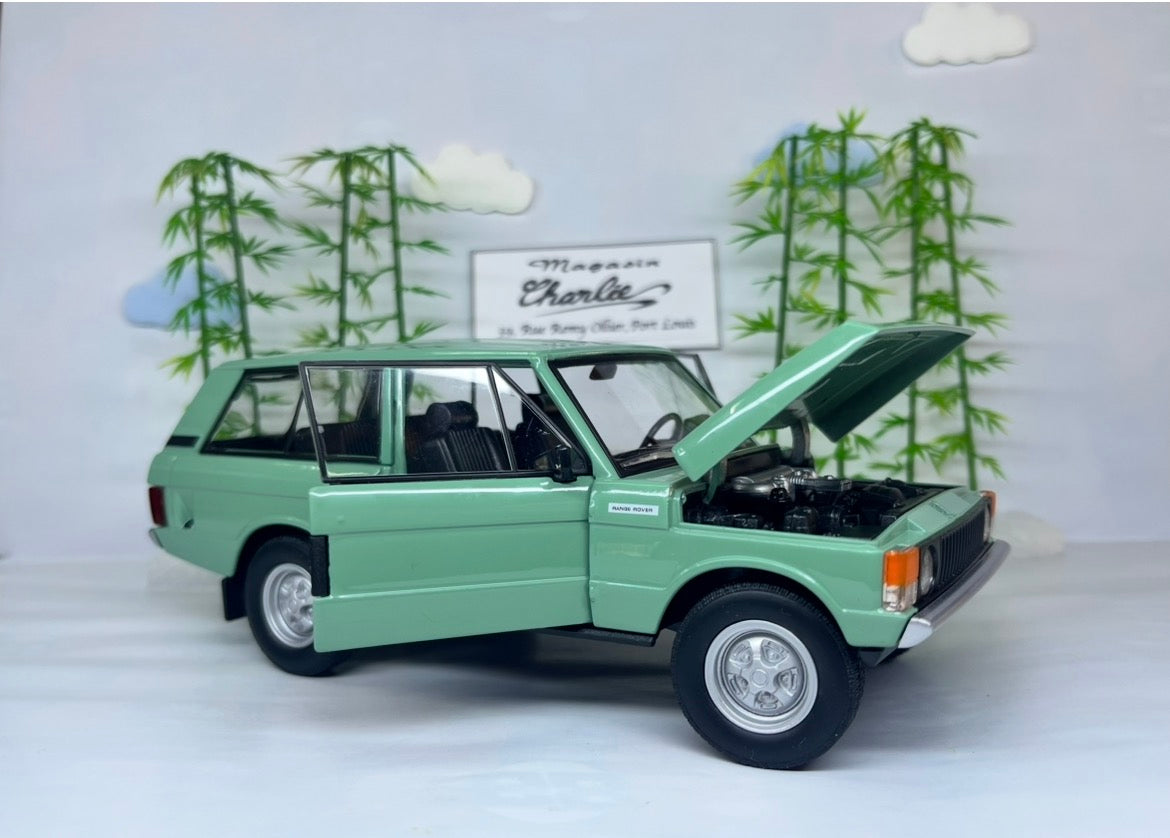 Range Rover (1:24)