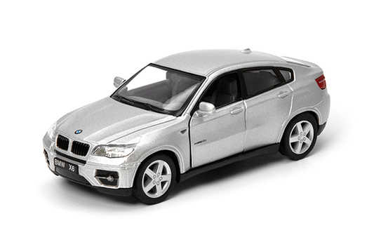 BMW X6 (1:38)